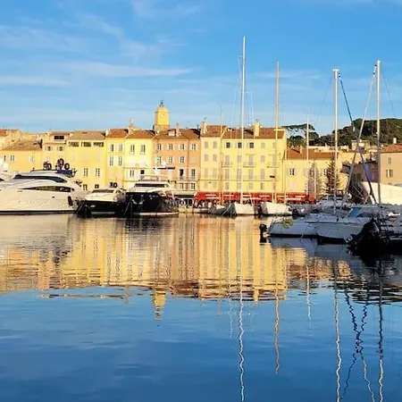 Appartement Duplex Cosy Climatise Avec Piscine St Raphael